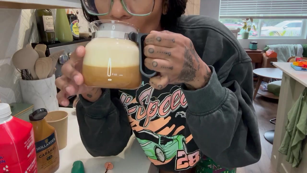 OyaJava holding Sunday’s coffee, topped with a generous layer of pale foam.